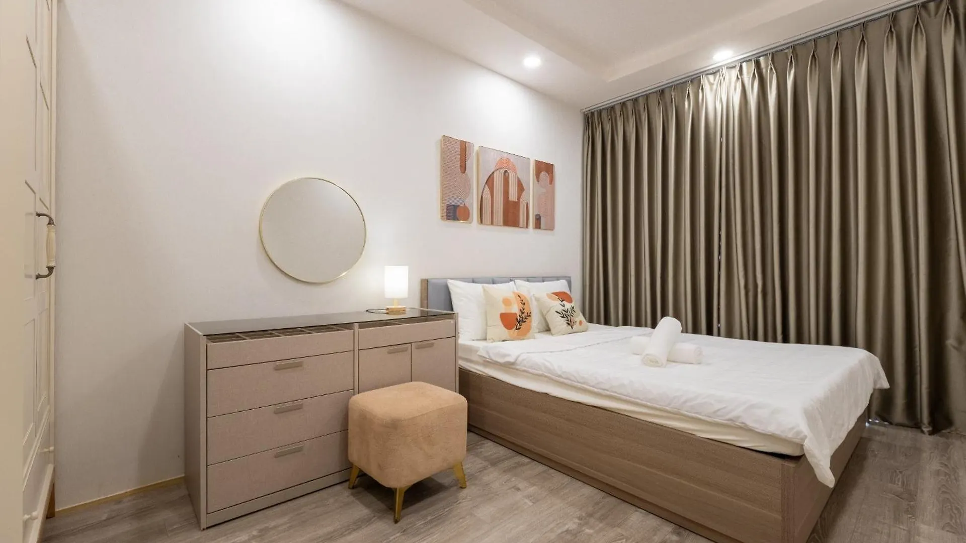 Terra Royal Apartment D3 - 1 2 Bedroom At City Center Ho Chi Minh City 0*,  Vietnam