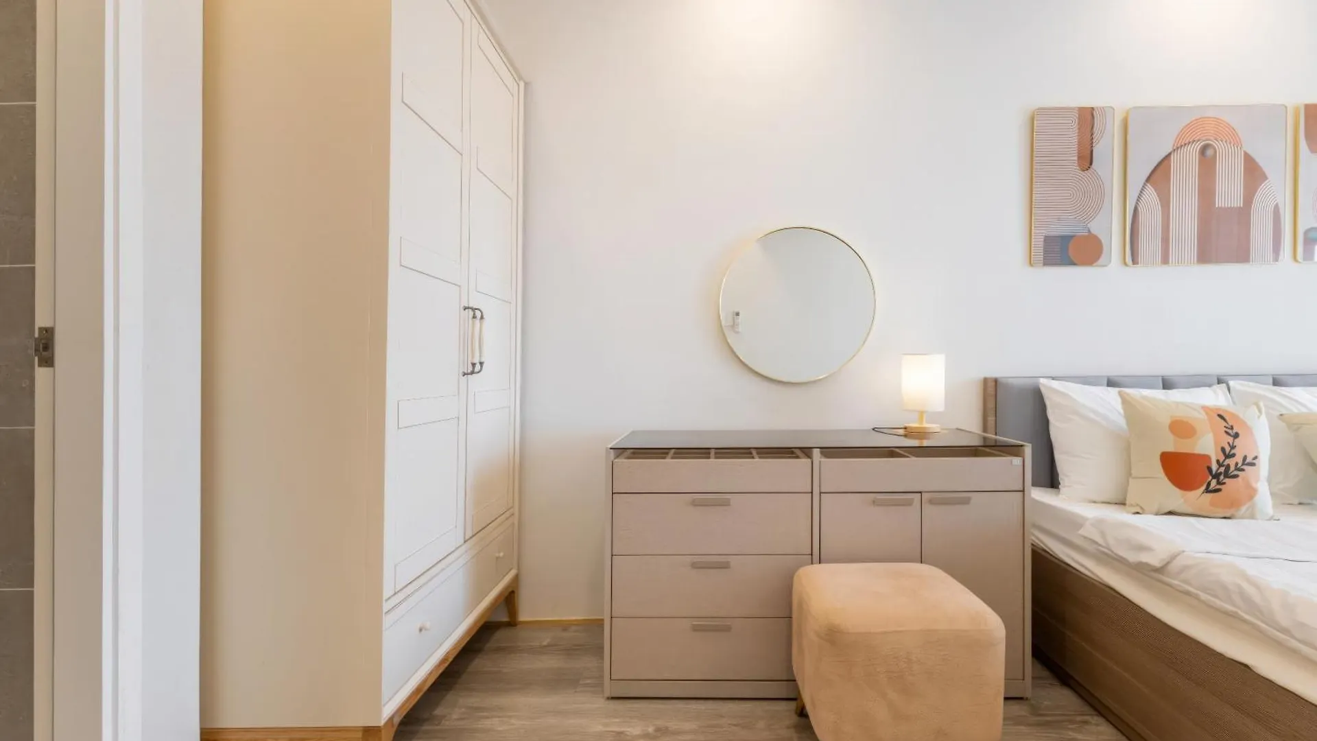 Terra Royal Apartment D3 - 1 2 Bedroom At City Center Ho Chi Minh City 0*,