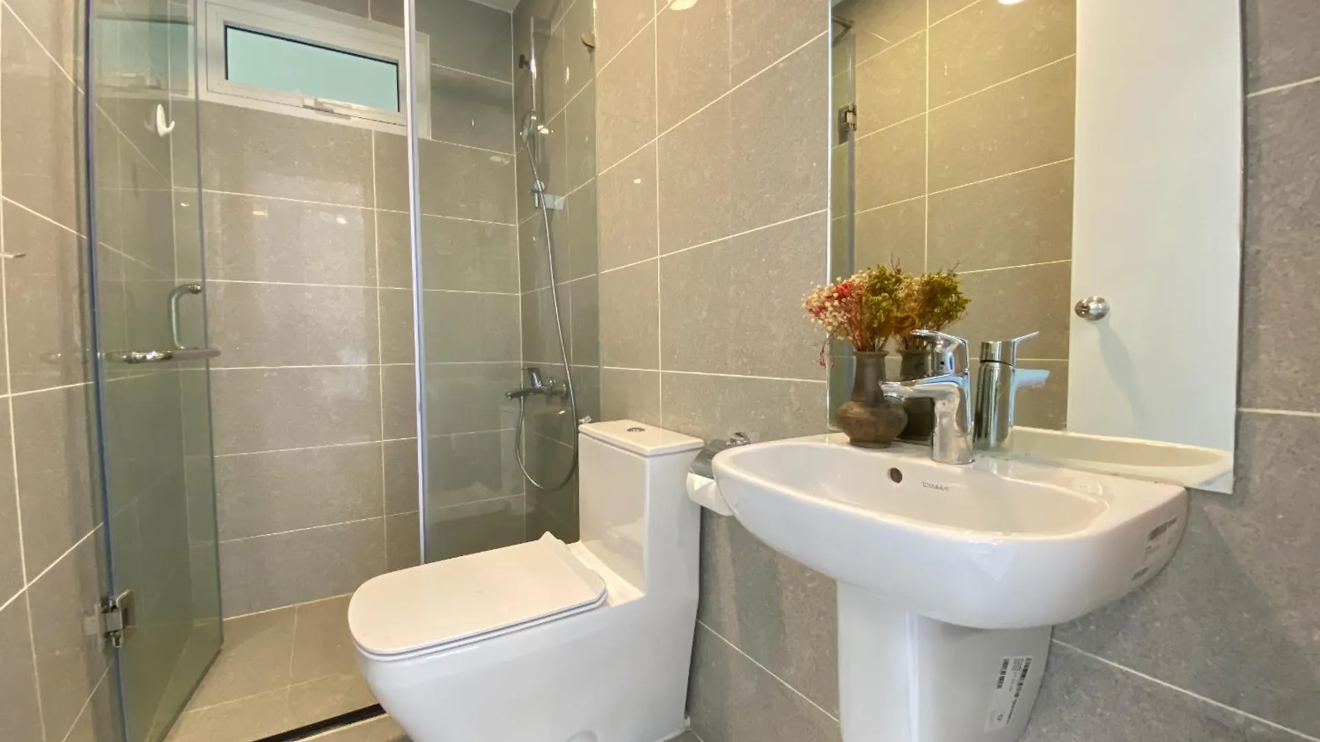 Terra Royal Apartment D3 - 1 2 Bedroom At City Center Ho Chi Minh City