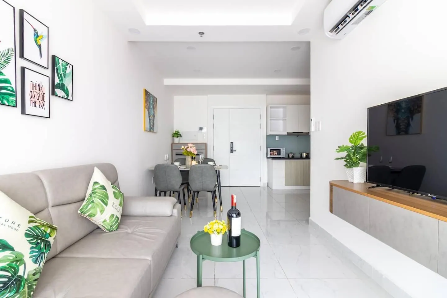 Terra Royal Apartment D3 - 1 2 Bedroom At City Center 胡志明市